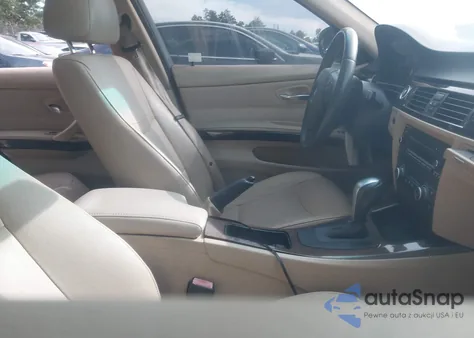 2010 BMW 328I z USA, uszkodzony, nr VIN WBAPH7G59ANM50829